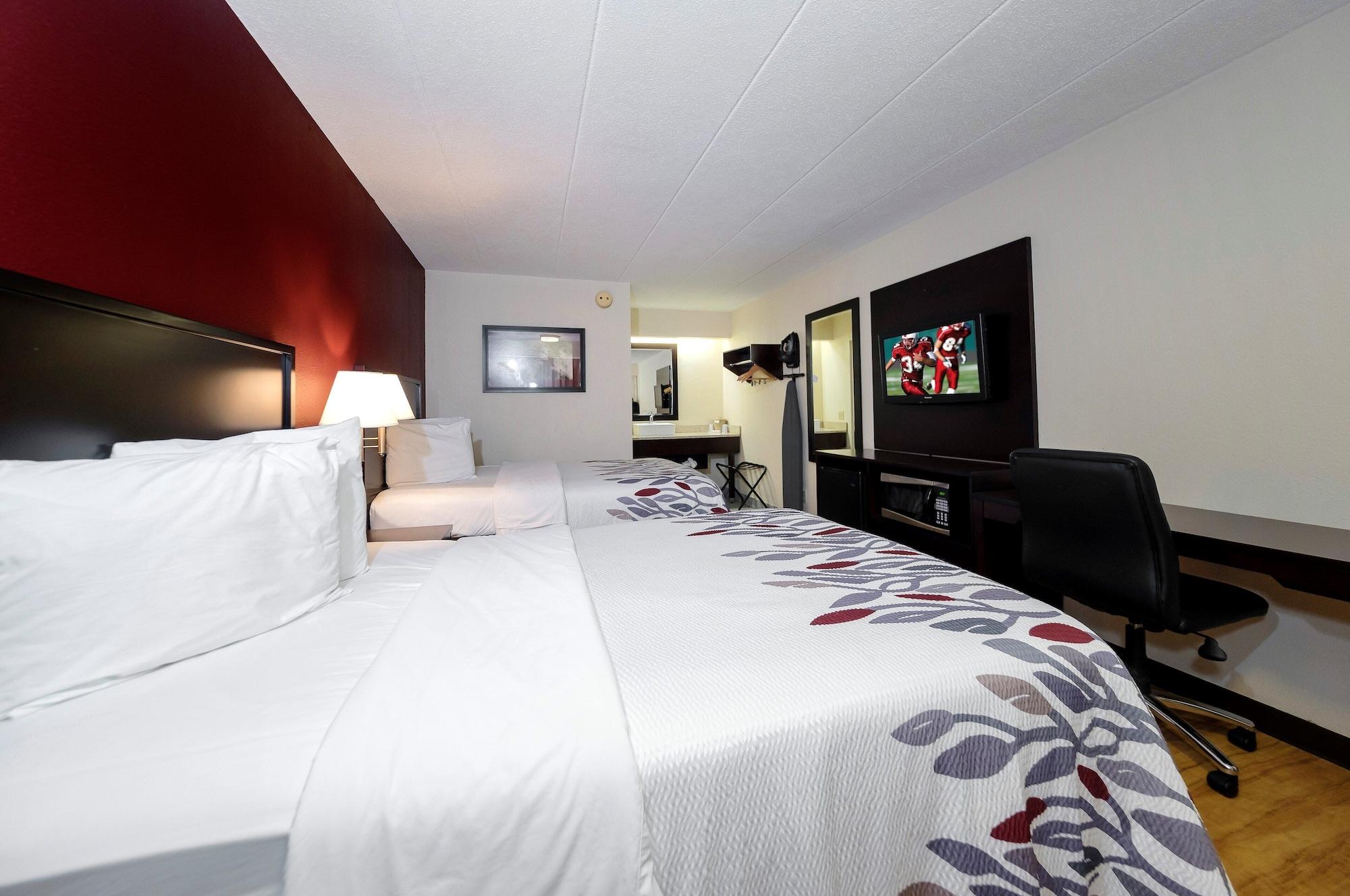 Red Roof Inn Lansing East - Msu Kültér fotó
