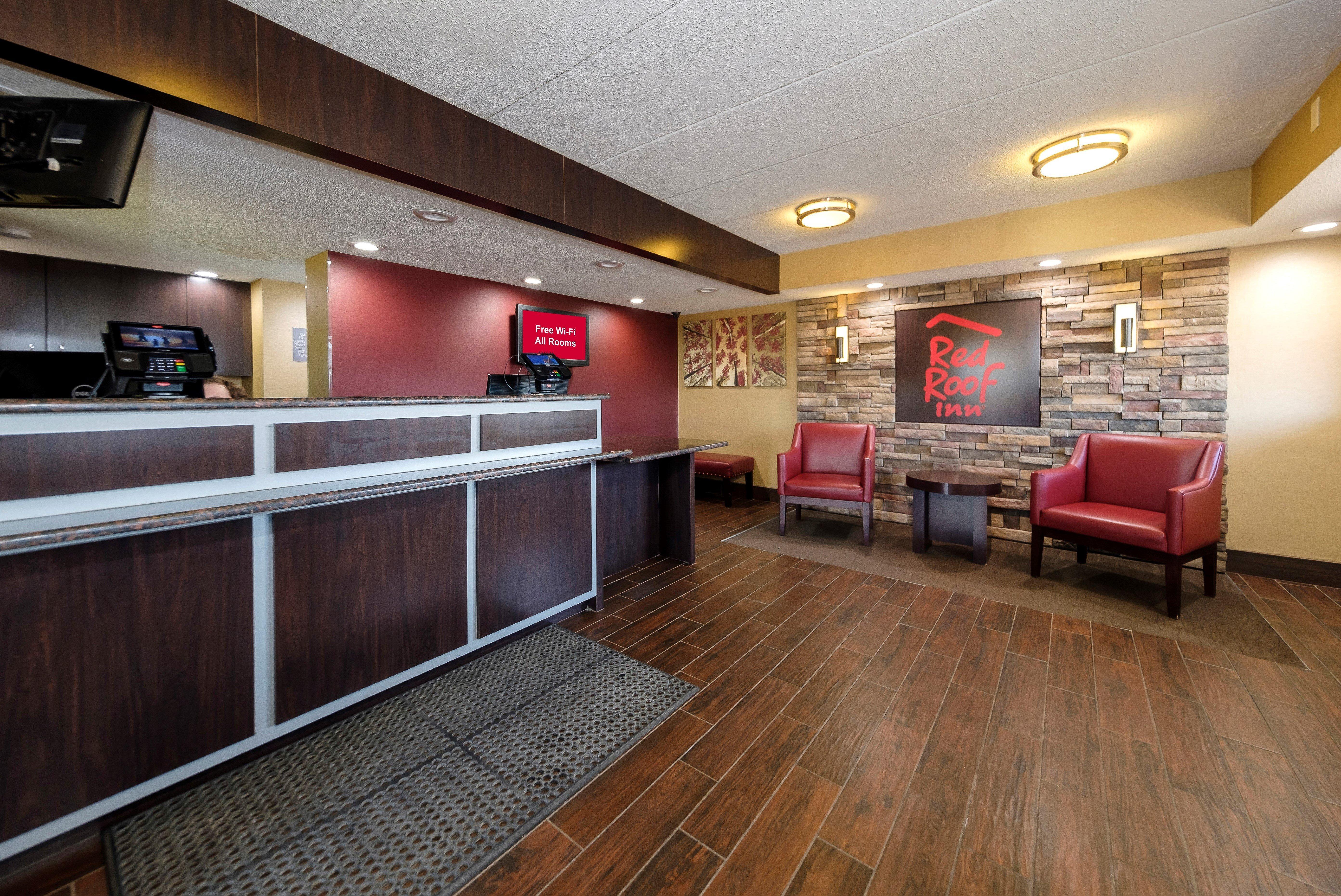 Red Roof Inn Lansing East - Msu Kültér fotó
