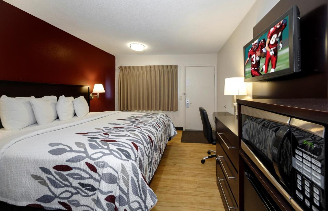 Red Roof Inn Lansing East - Msu Kültér fotó